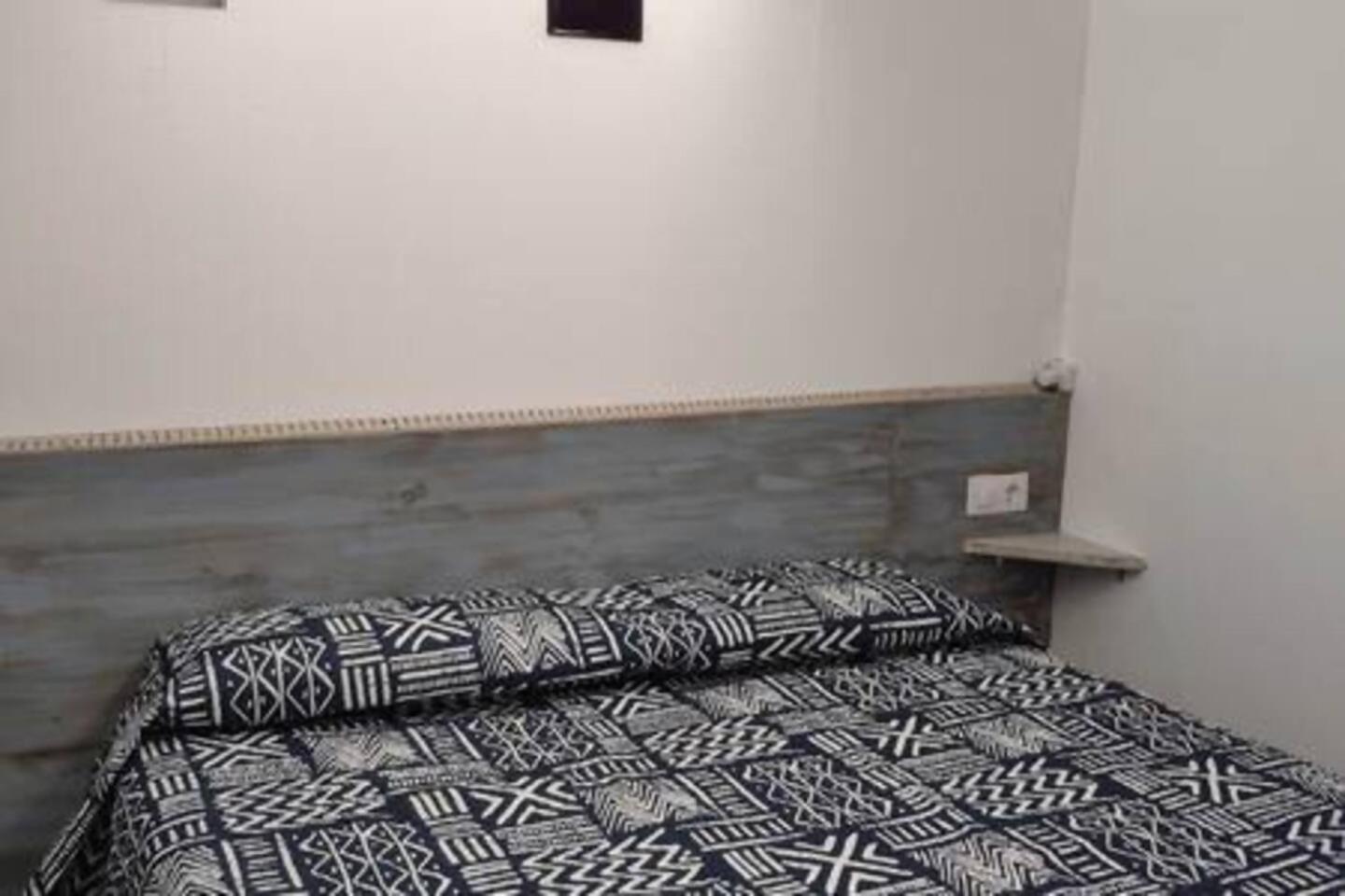 Taocasa Metal Apartman Olot Kültér fotó